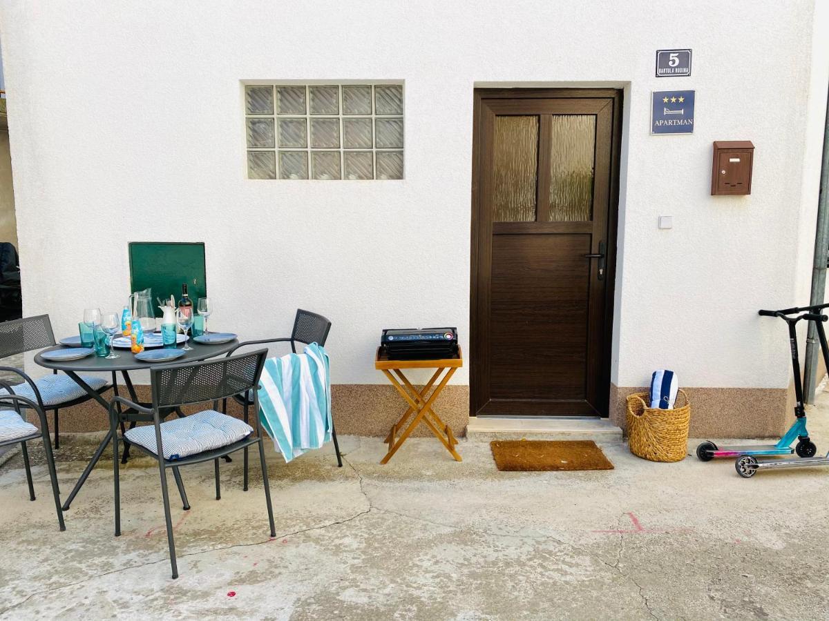 Family House Kastela Home Between Split And Trogir Exterior foto
