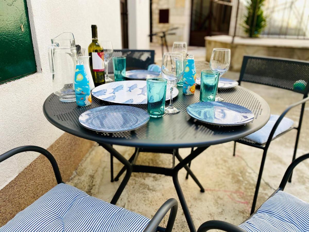 Family House Kastela Home Between Split And Trogir Exterior foto